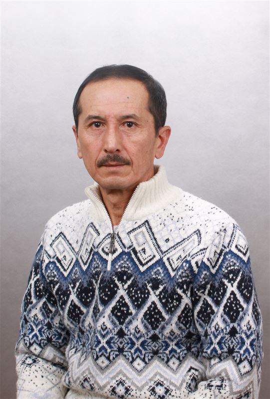 Помощник по хозяйству Махсумджон