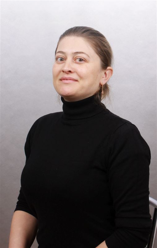 Домработница Елена