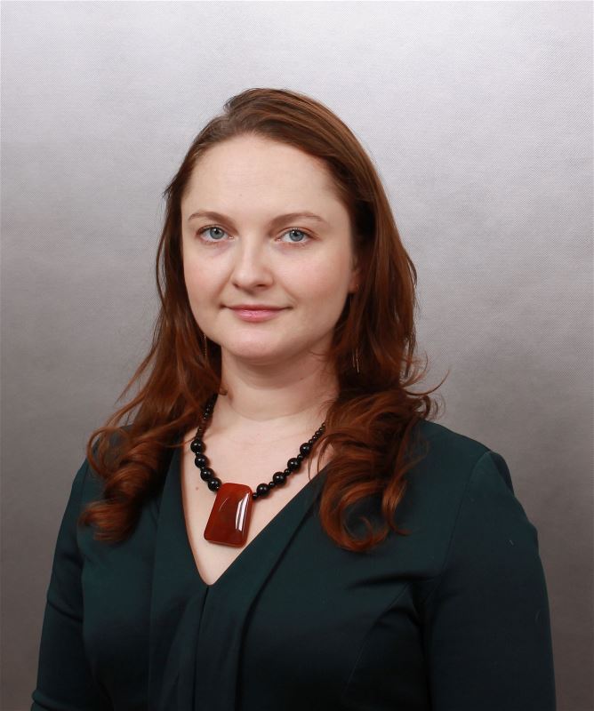Няня Елена