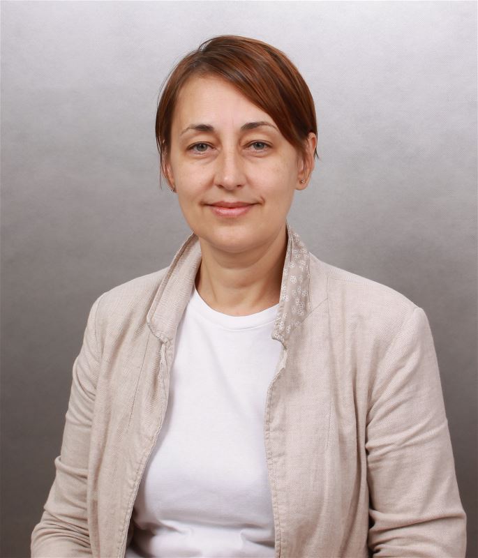 Няня Елена