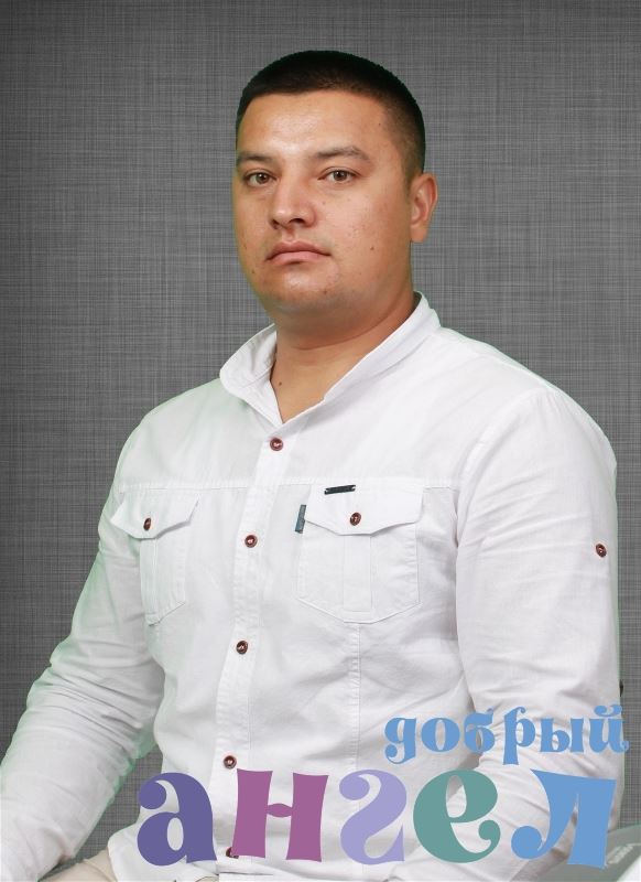Садовник Жамол