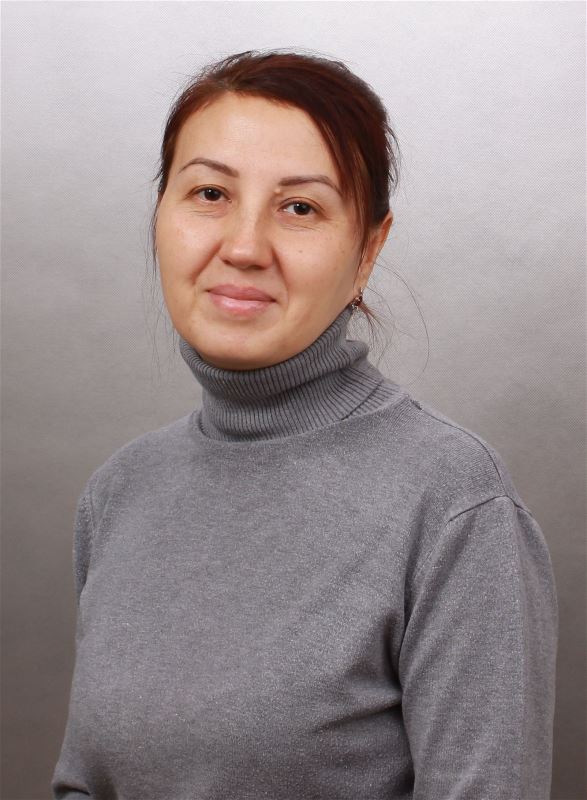 Няня Юлия Иршатовна