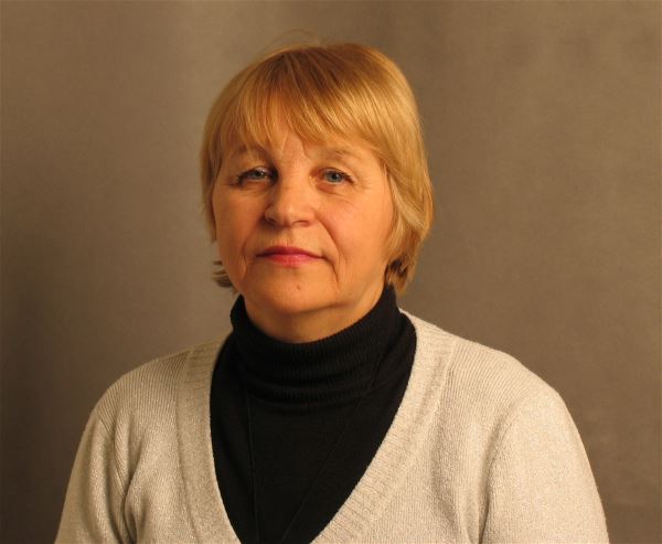 Няня Елена
