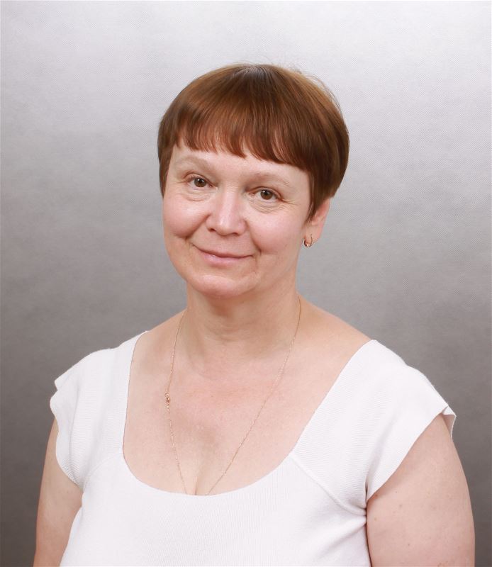 Няня Элина