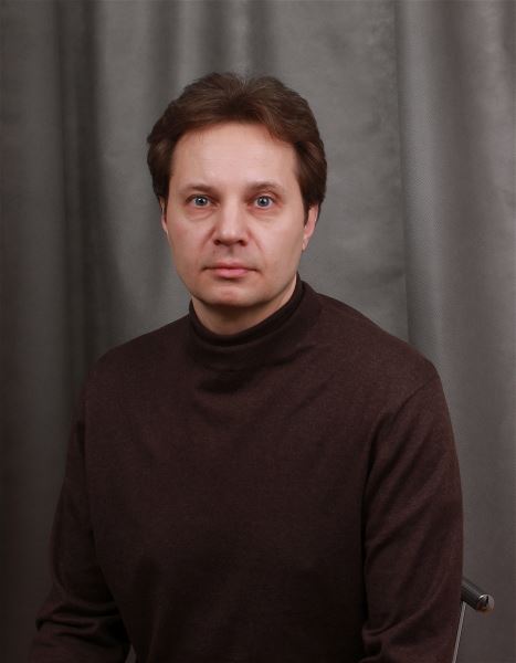 Водитель Дмитрий