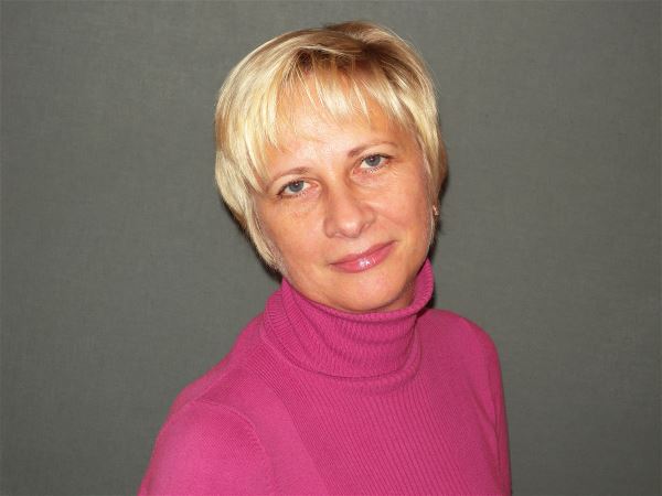 Няня Елена