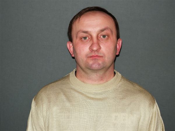 Помощник по хозяйству Александр