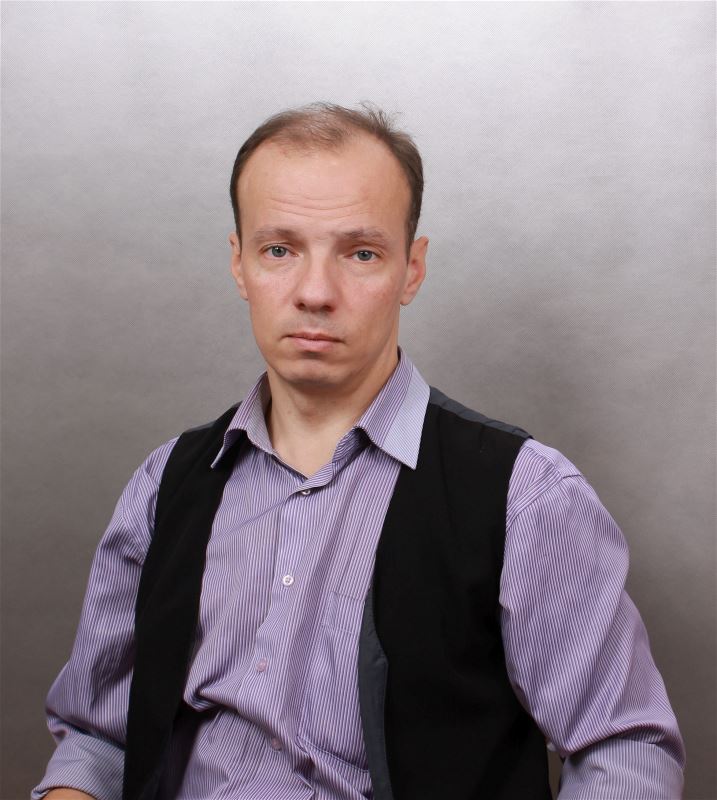 Помощник по хозяйству Сергей