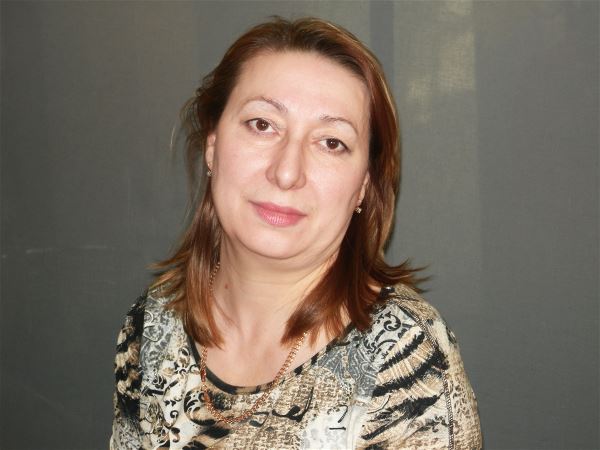 Няня Равзанат