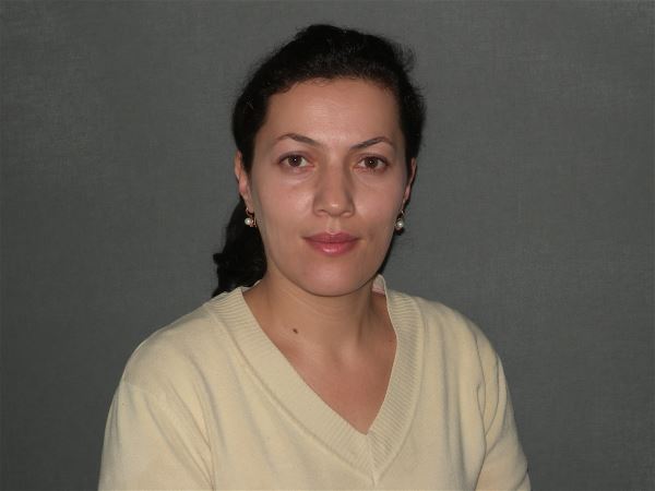 Няня Зилола