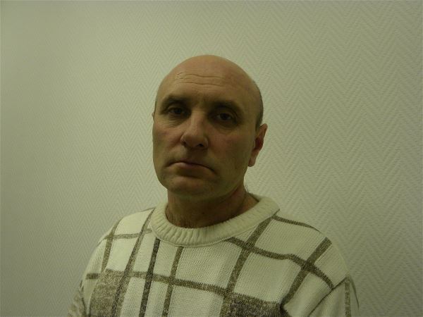 Помощник по хозяйству Валентин