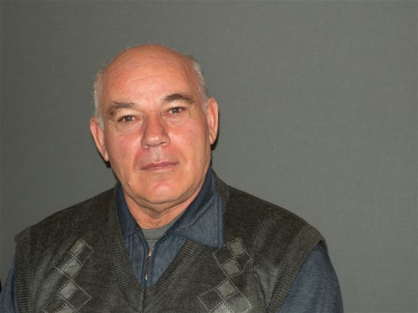 Помощник по хозяйству Петрос