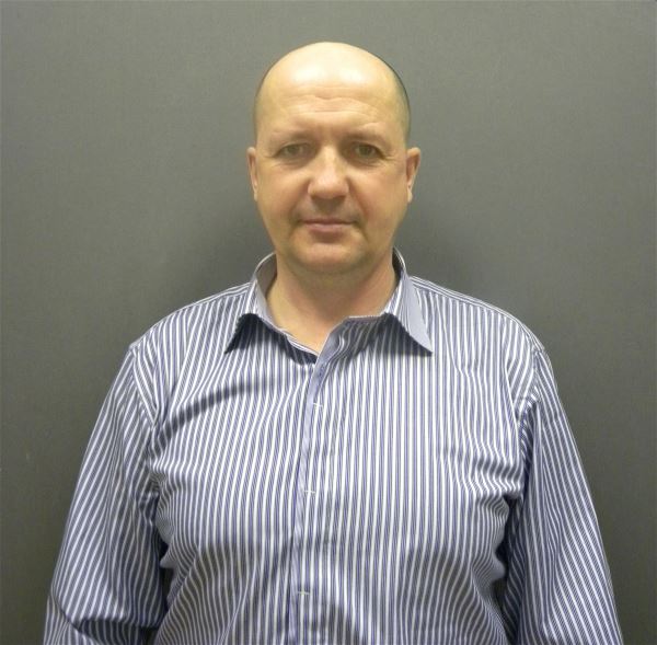Помощник по хозяйству Дмитрий