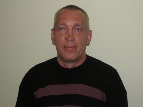 Помощник по хозяйству Валентин