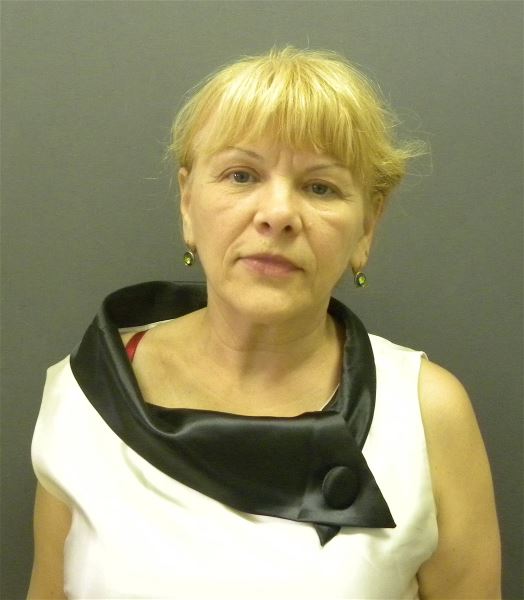Домработница Лариса