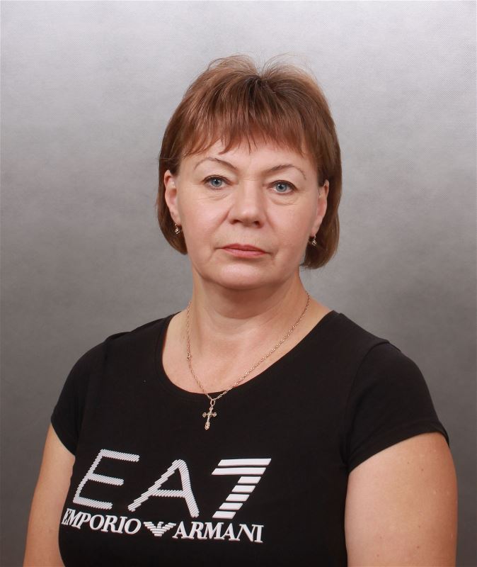 Домработница Елена