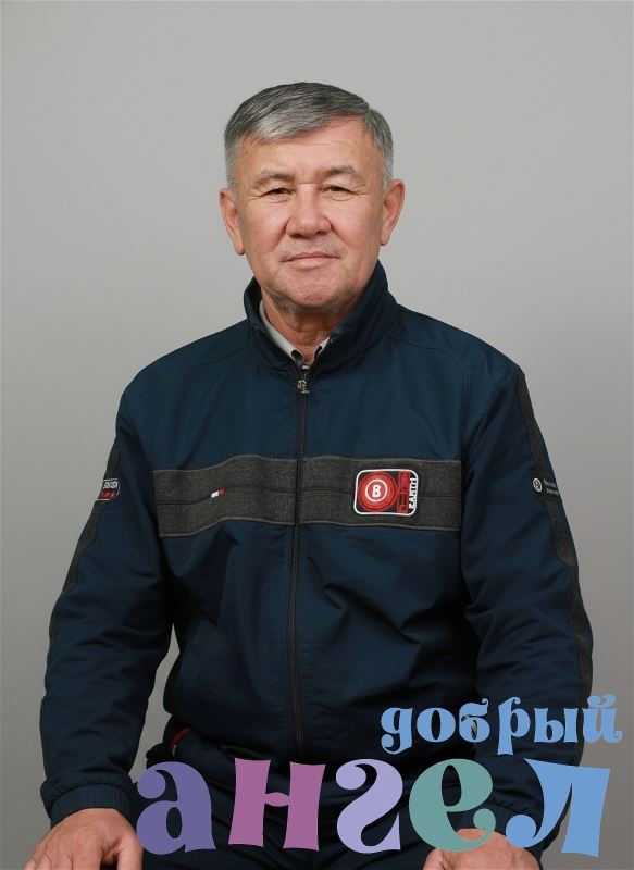 Помощник по хозяйству Хазраткул