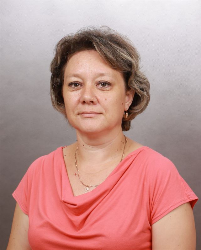 Няня Елена
