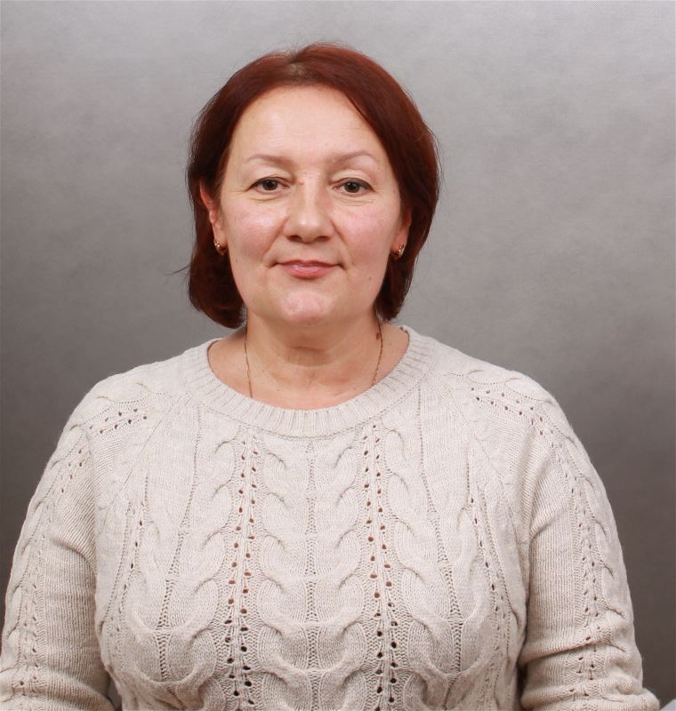 Няня Алла