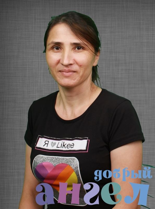 Семейная пара Нилуфар