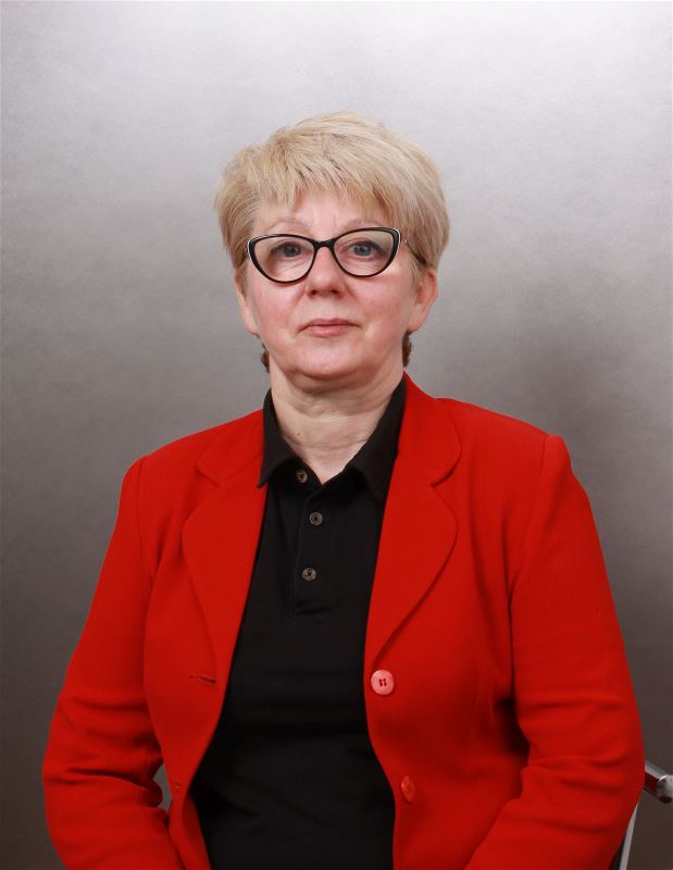 Няня Елена