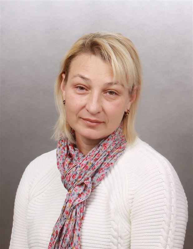 Няня Елена