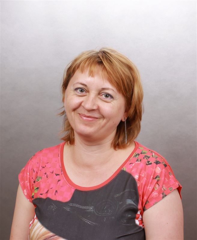 Домработница Елена