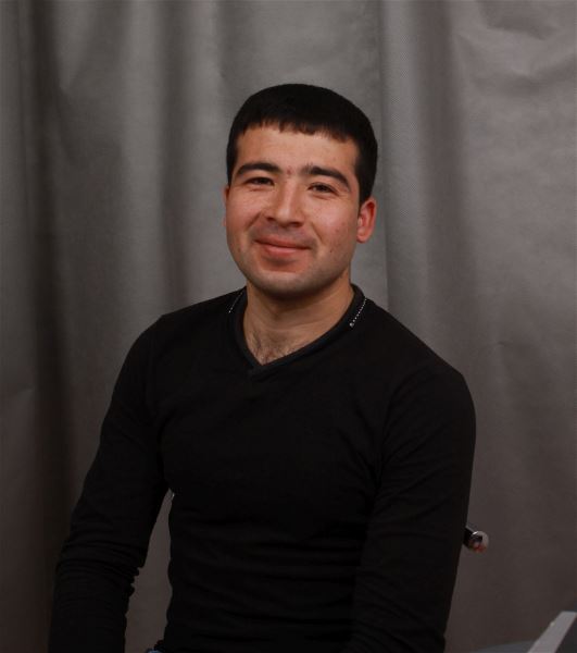Помощник по хозяйству Бекзод