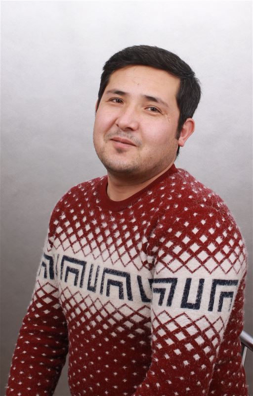 Помощник по хозяйству Музаффар