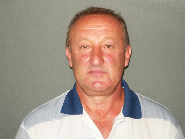 Помощник по хозяйству Николай