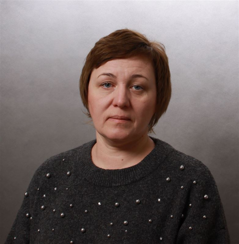 Домработница Елена