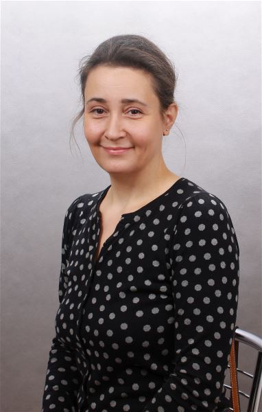 Няня Елена
