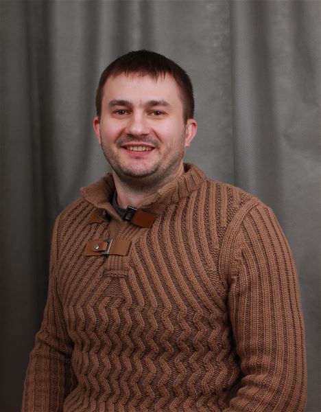 Водитель Олег