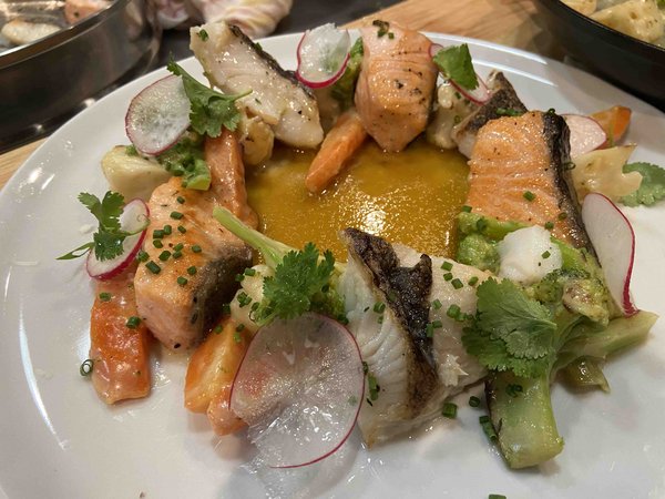 Рыбный дуэт с овощами бешамель