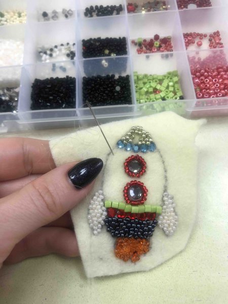 Проведение мк по броши из бисера