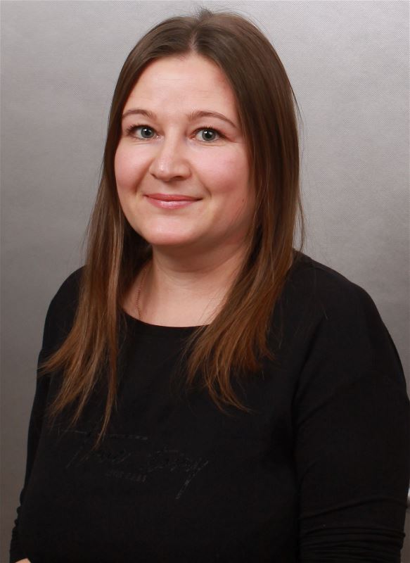 Няня Елена