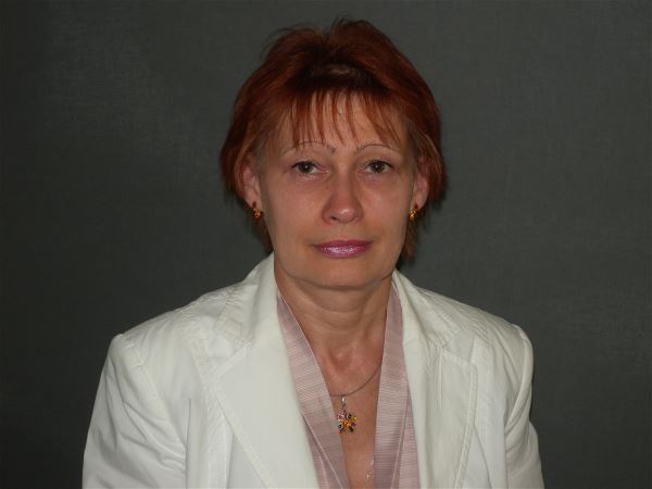 Помощник по хозяйству Валентина
