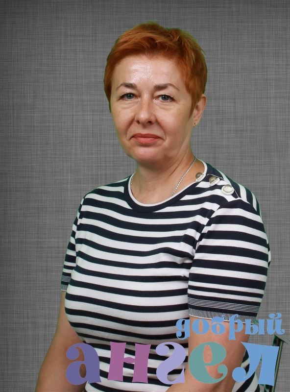 Няня Лариса