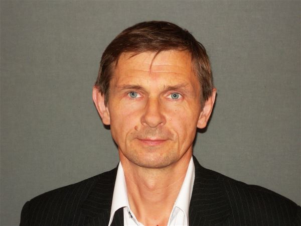 Помощник по хозяйству Леонид