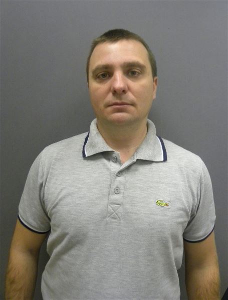Помощник по хозяйству Алексей