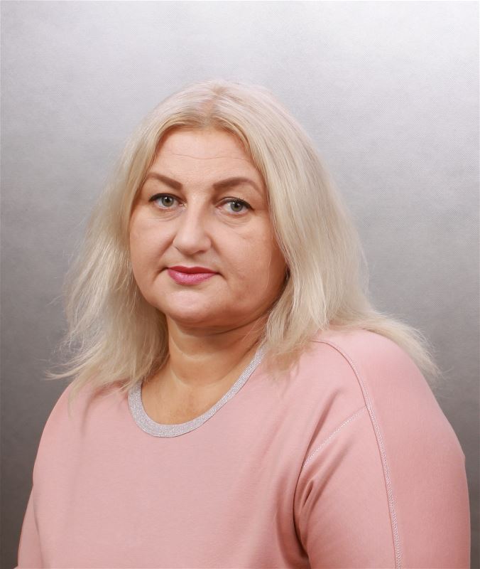 Няня Елена