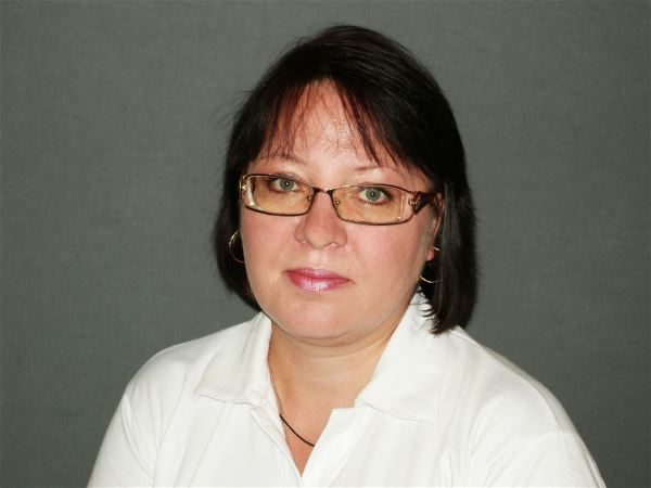 Домработница Елена