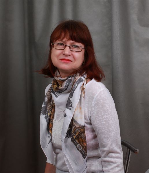 Няня Лариса