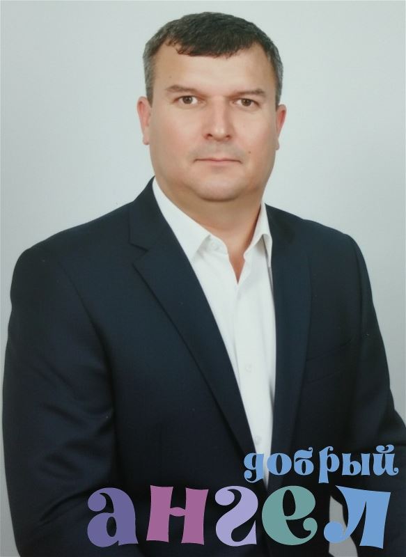 Помощник по хозяйству Реваль