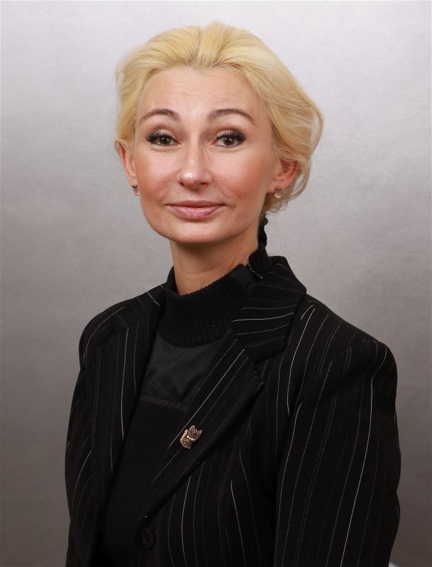 Домработница Лариса