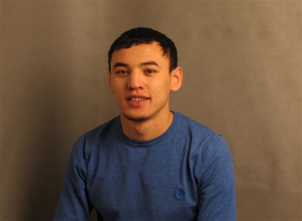 Помощник по хозяйству Дастонбек