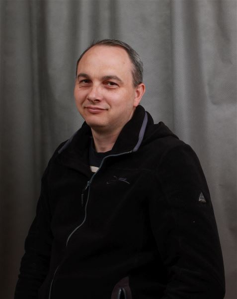 Помощник по хозяйству Сергей