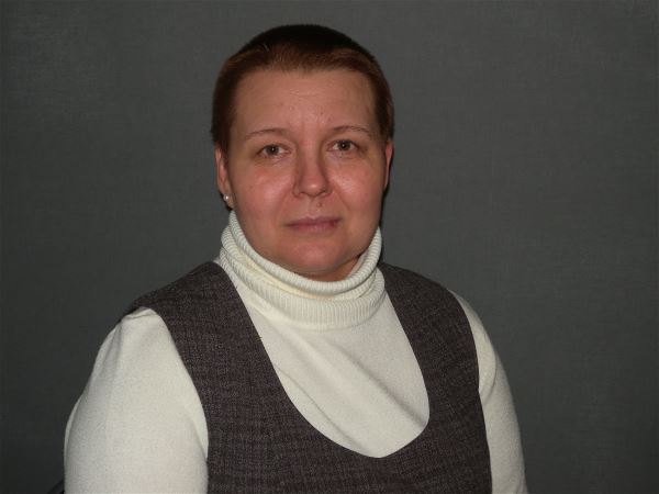 Домработница Елена