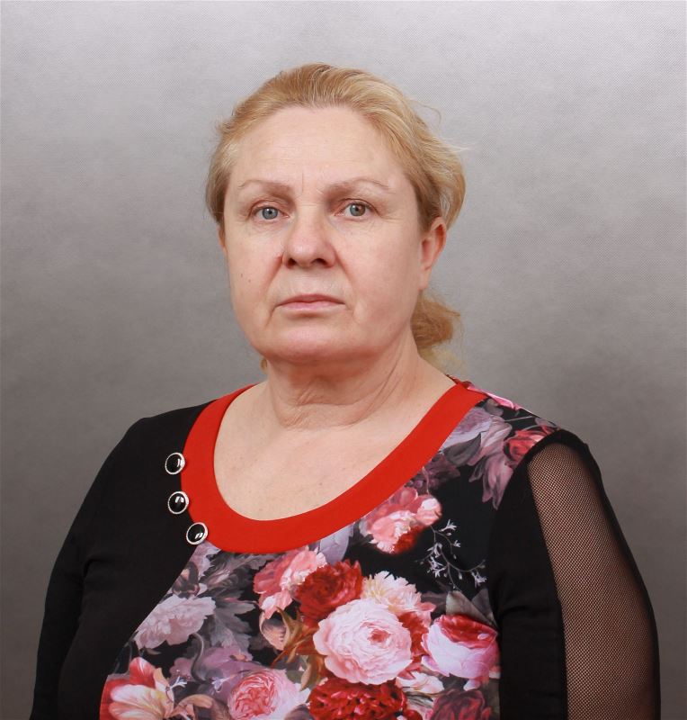 Домработница Надежда Ивановна