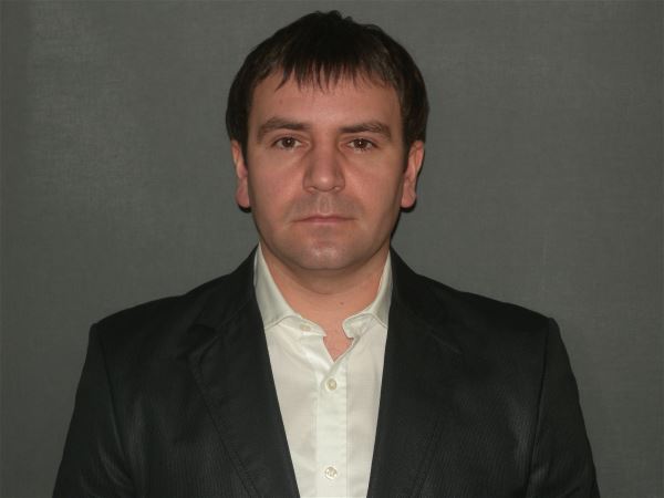 Помощник по хозяйству Аркадий